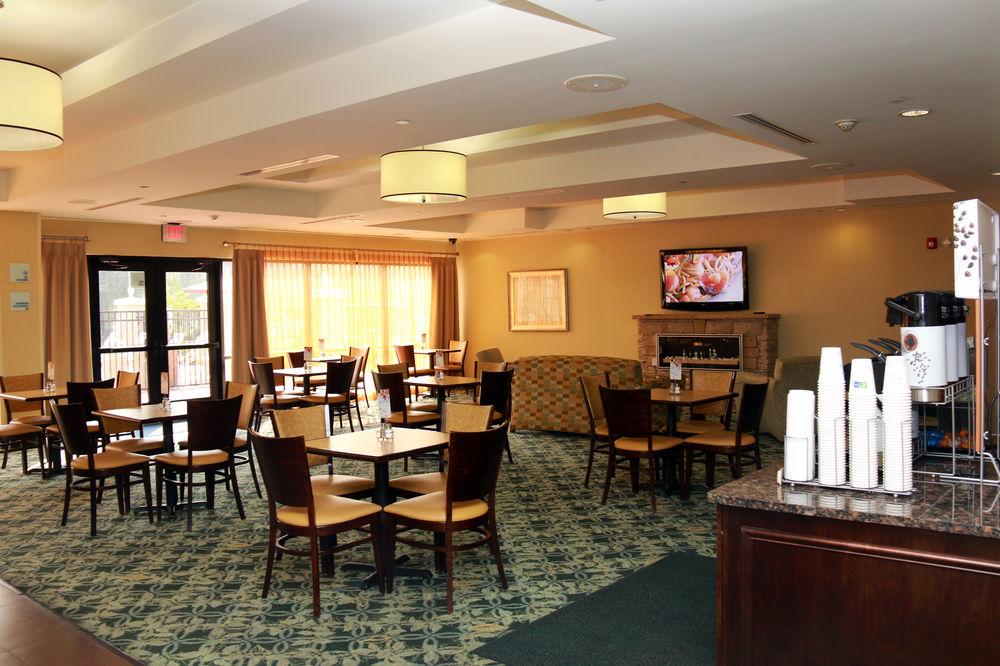 Holiday Inn Express Hotel & Suites Perry, An Ihg Hotel Екстер'єр фото