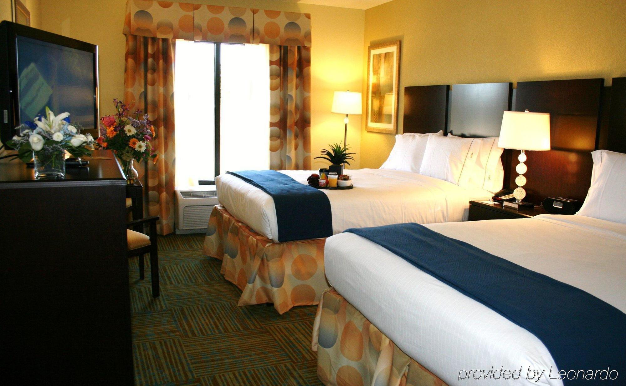 Holiday Inn Express Hotel & Suites Perry, An Ihg Hotel Номер фото