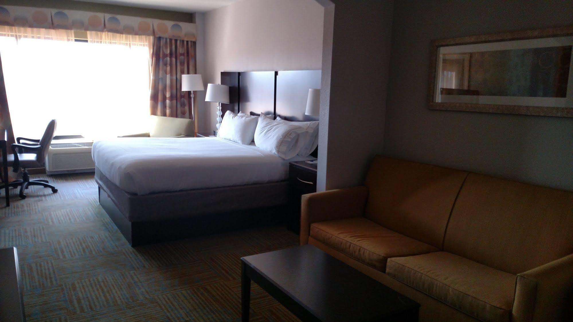 Holiday Inn Express Hotel & Suites Perry, An Ihg Hotel Екстер'єр фото