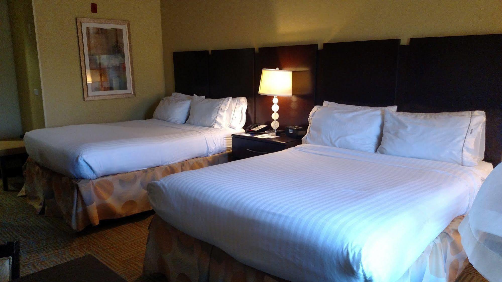 Holiday Inn Express Hotel & Suites Perry, An Ihg Hotel Екстер'єр фото